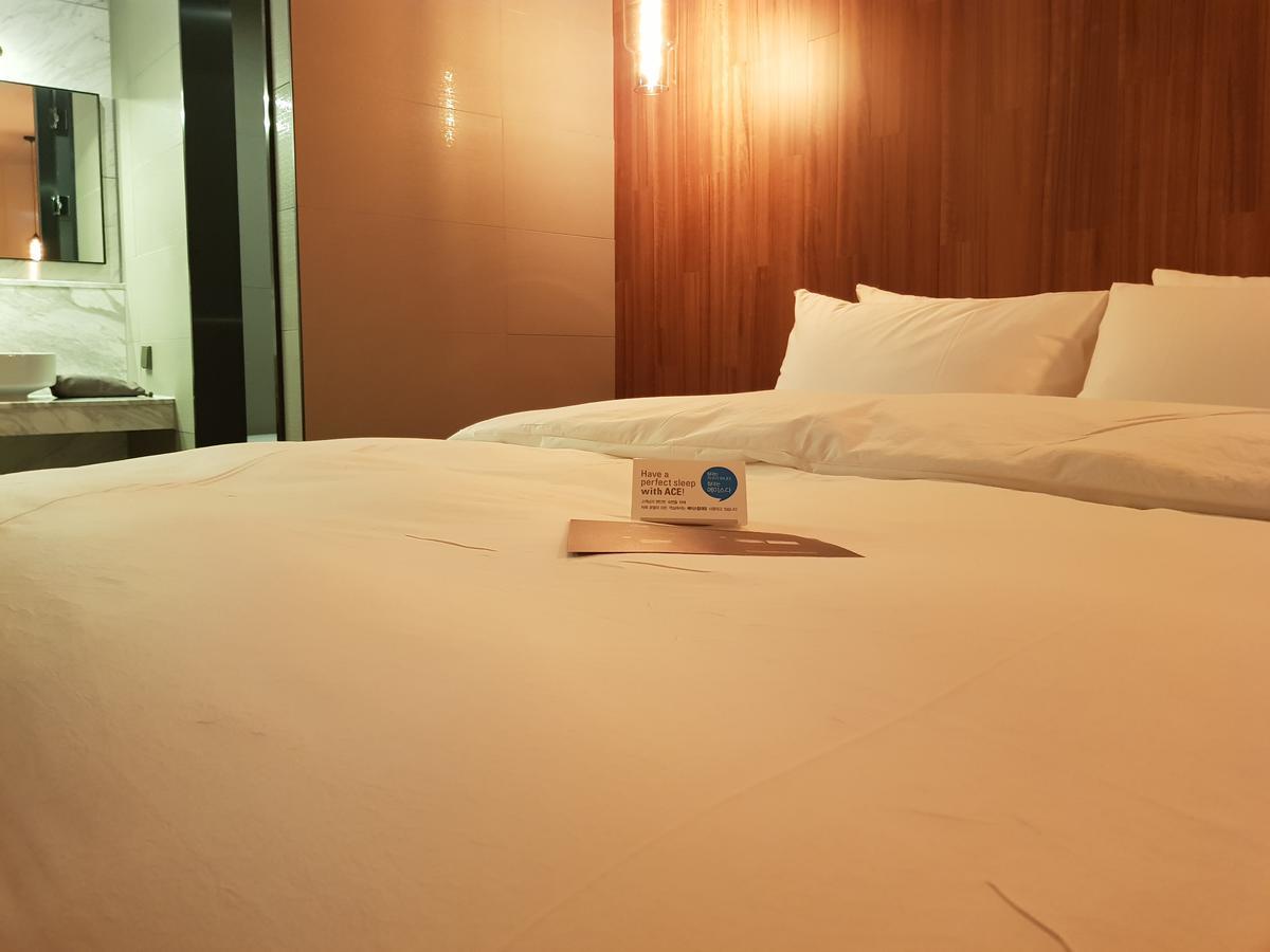 Rivertain Hotel Daegu Eksteriør bilde